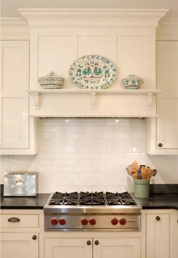 The main types of kitchen hoods. Photo gallery and description