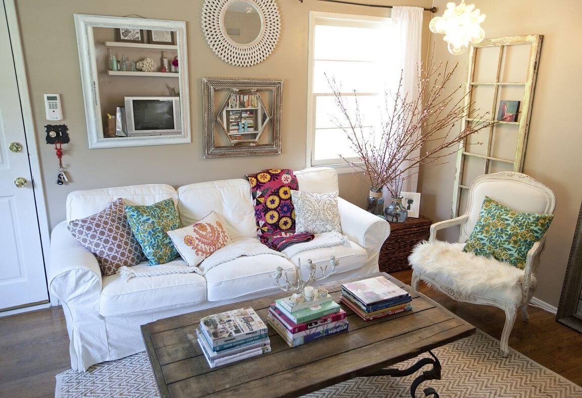 130 square feet living room design